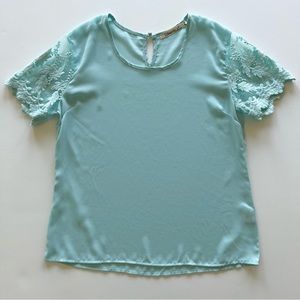 Liberty Love Blue Lace-Sleeved Blouse, Small